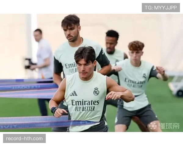 皇马青训培养新星，罗德里戈展现未来巨星潜力
