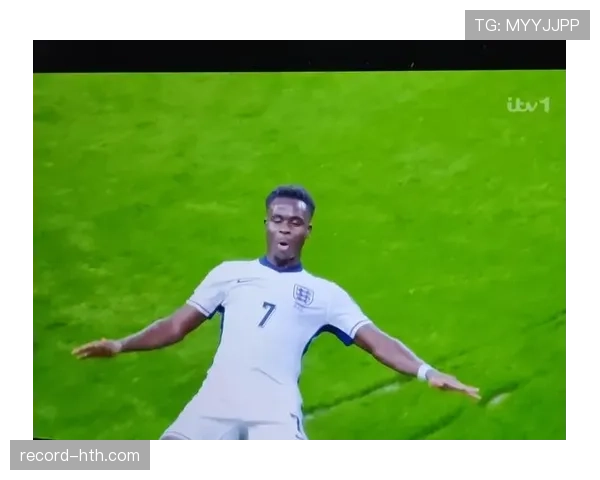 萨卡闪耀赛场,英格兰新星踏上荣耀征程 萨卡闪耀赛场,英格兰新星踏上荣耀征程