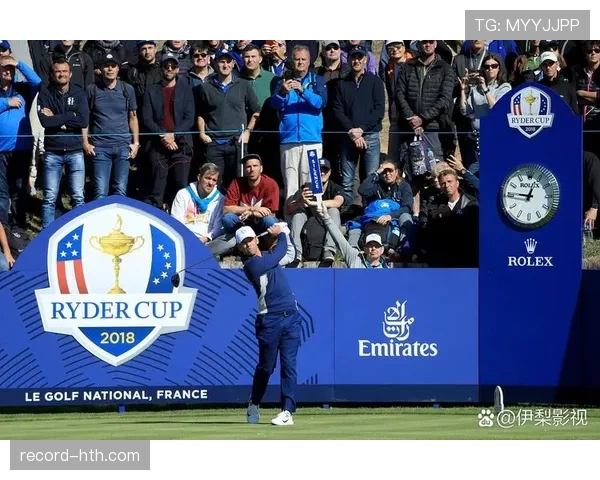 英超主场氛围持续升温,球迷热情成球队争胜关键推动力 英超主场氛围持续升温,球迷热情成球队争胜关键推动力