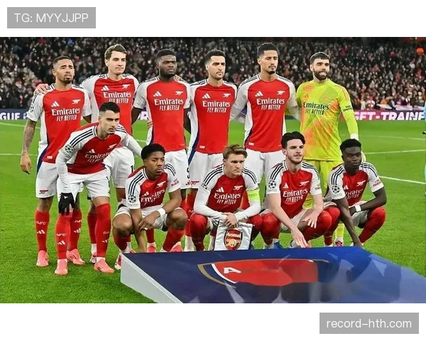 阿森纳争冠压力加剧:英超竞争格局变化与球队阶段性稳定性考验 阿森纳争冠压力加剧:英超竞争格局变化与球队阶段性稳定性考验