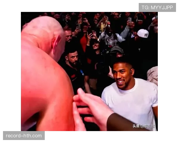 约书亚家里到底有多豪？看他喝水都能吓死人！